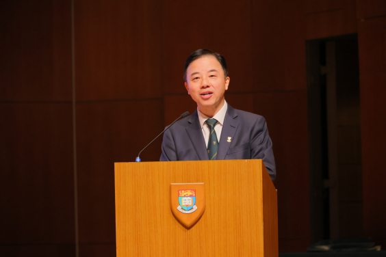 港大校長張翔教授致辭。
